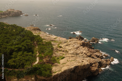 日本の海辺の風景　灯台からの景色　日本　海岸
 photo