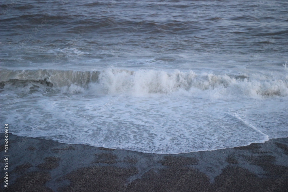 Fototapeta premium waves on beach