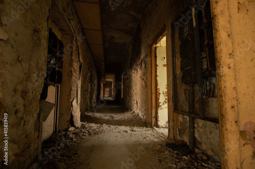 old abandoned building © Sławomir Bodnar