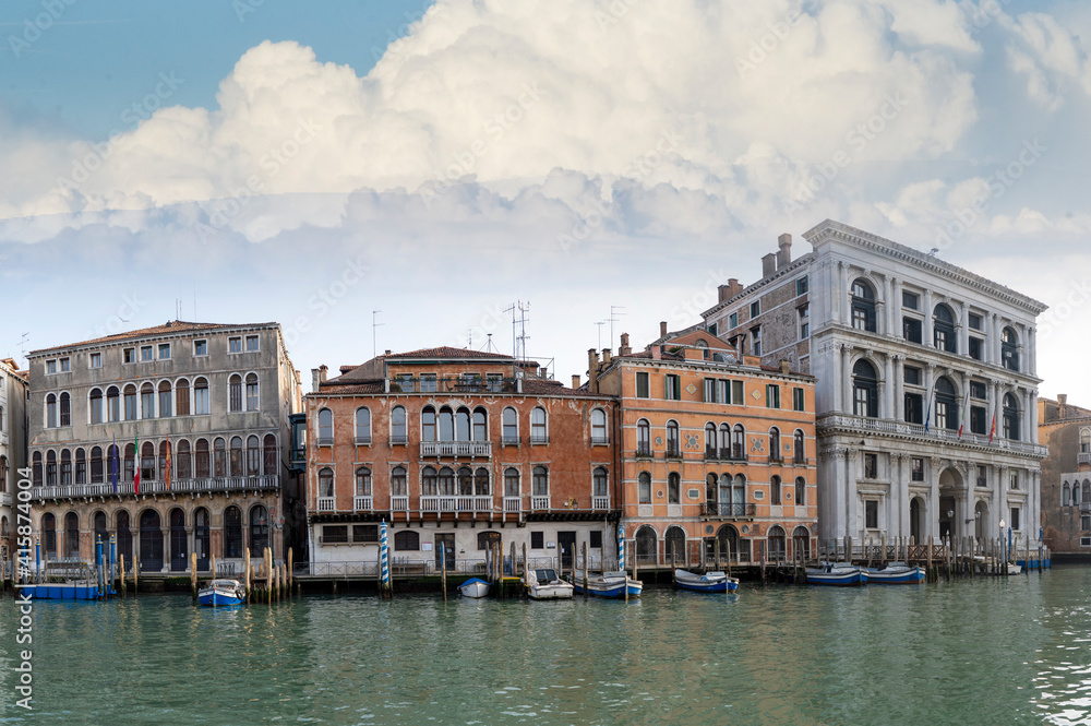 Panorama of the palaces of Venice on the Grand Canal - horizontal banner Panorama of the palaces of Venice on the Grand Canal - horizontal banner