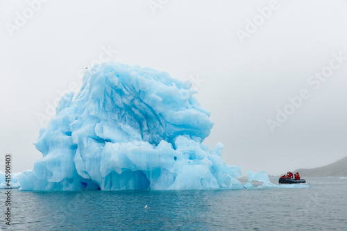 Obraz na plátne Iceberg adrift in the ocean, Svalbard, Norway.