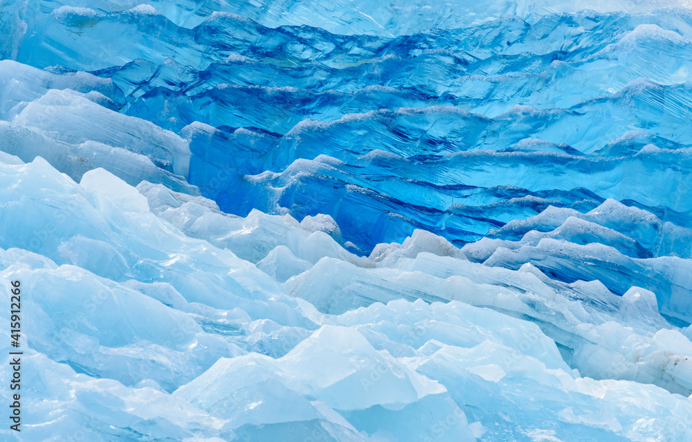 Obraz premium Norway, Svalbard, Spitsbergen. Very old glacial ice details.