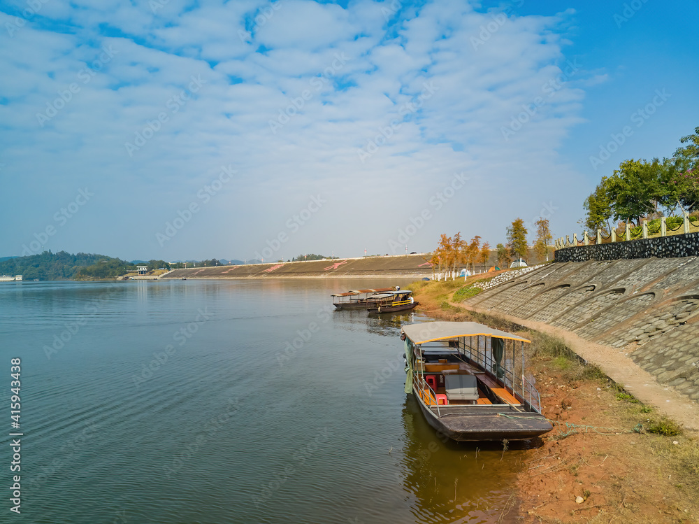 Naklejka premium Reservoirs, lakes and mountain islands formed by dams