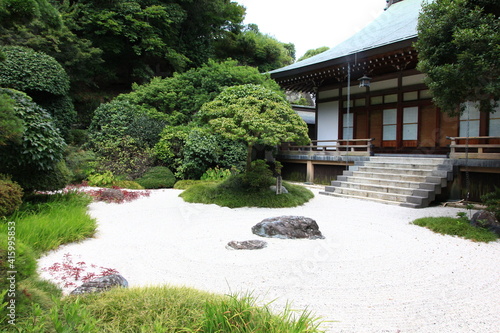 鎌倉の夏　　報国寺　石庭（枯山水） © onaka