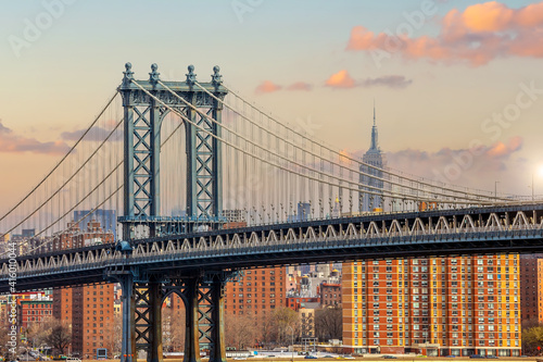 Принти на полотні Manhattan bridge with Manhattan city skyline
