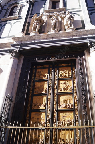 Gates of Paradise of the Baptistery of San Giovanni in Florence, Italy photo