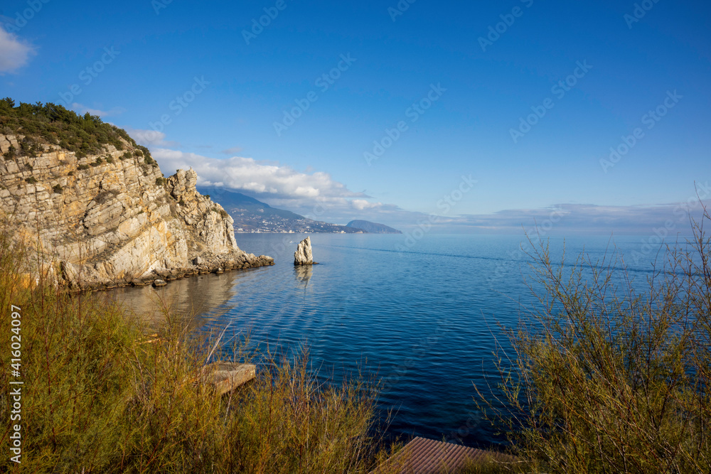 Obraz premium Yalta, Crimea, November 26, 2020, Swallow's Nest, views of the sea and the castle