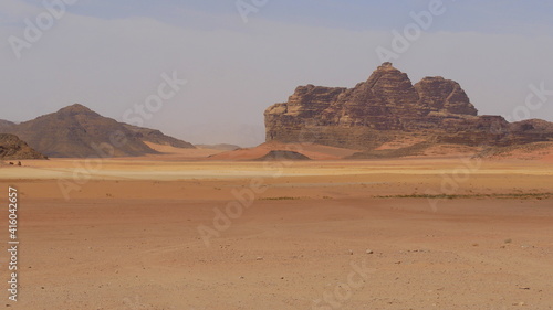 Farben- und Formenprächtige Wüste Wadi Rum, Jordanien