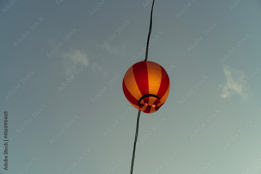 Fototapeta premium Latarnie i zmierzch