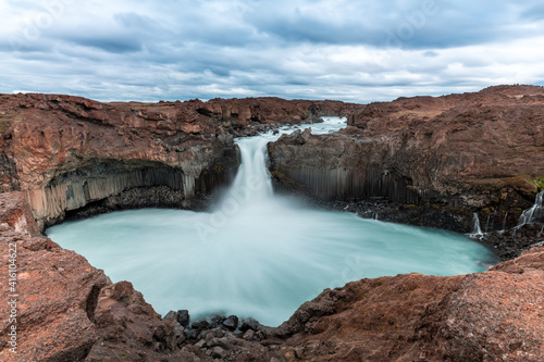 Aldeyjarfoss is probably one of the most beautiful waterfalls I've ever been to. It's not 