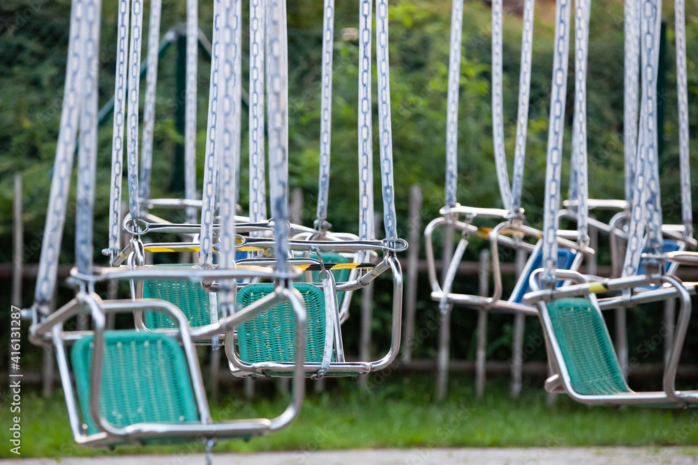 empty chairoplane