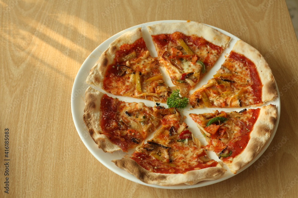 Crispy Thin Crust Pizza Crispy Thin Crust Pizza
