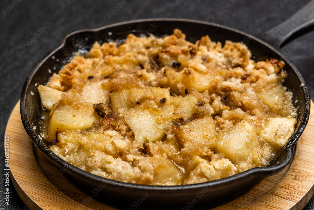 アップルクランブル Roasted apple sweets (Apple crumble) アップルクランブル Roasted apple sweets (Apple crumble)
