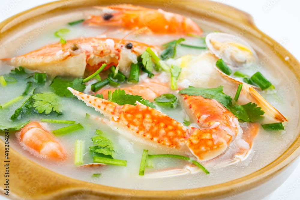 Chinese cuisine a casserole Chaoshan seafood porridge Chinese cuisine a casserole Chaoshan seafood porridge