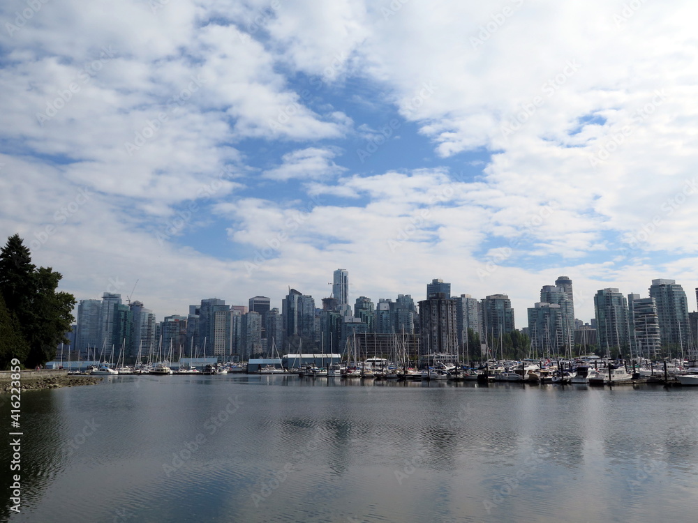 Fototapeta premium the view of the Vancouver skyline from the Stanley Park, Canada, August
