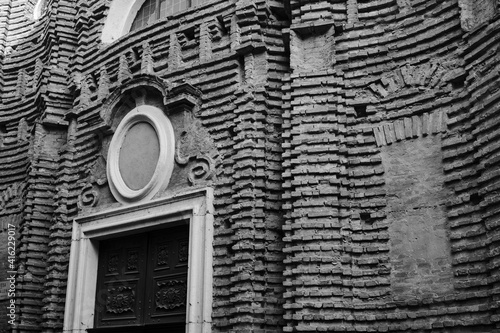 Foto scattata nel centro storico di Alba (CN). photo