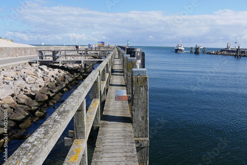 Wallpaper Mural Am Alten Strom in Rostock-Warnemünde Torontodigital.ca