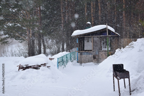 Wallpaper Mural snow covered house Torontodigital.ca