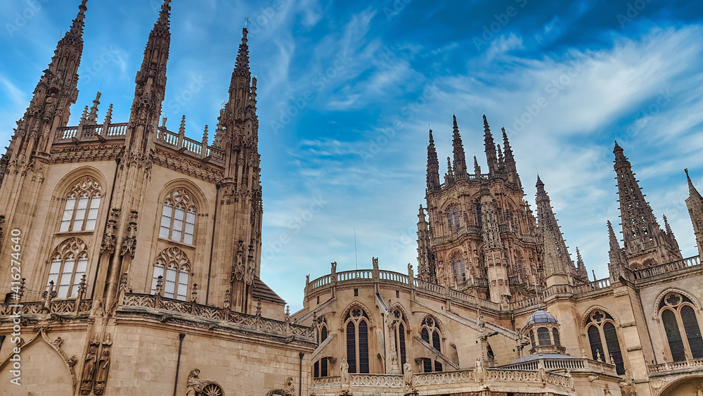 Agujas y arquitectura gótica catedral de Burgos, Castilla y León