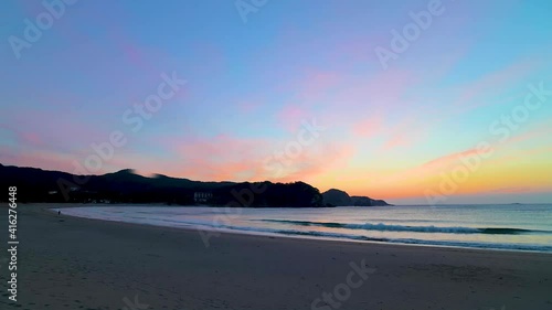 弓ヶ浜海水浴場の朝陽