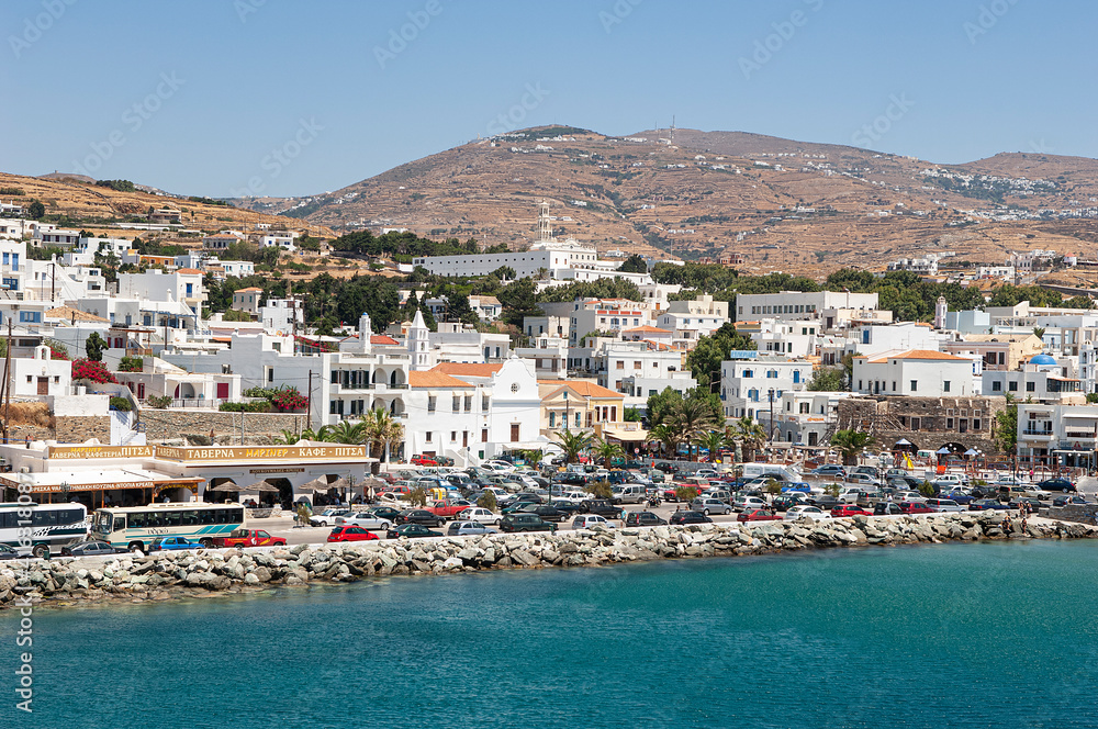 Tinos-Stadt am Meer, auf der Insel Tinos, Kykladen, Griechenland