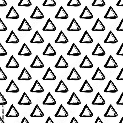 Black ink contour triangles isolated on white background. Monochrome geometric seamless pattern. Vector flat graphic hand drawn illustration. Texture.