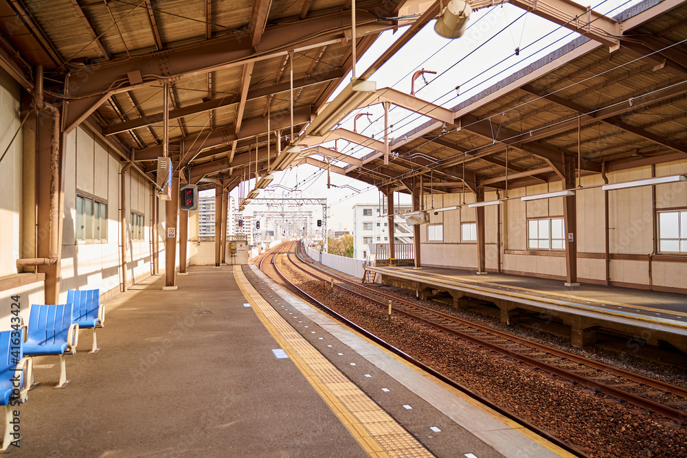 駅のホーム 駅のホーム