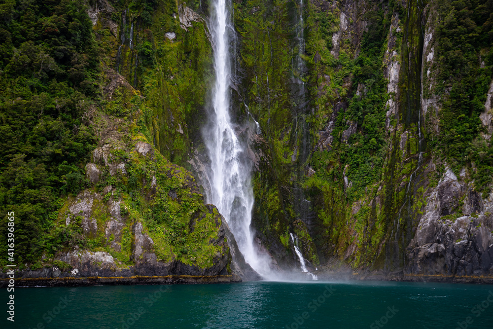 Fototapeta premium Milford Sound boat cruise - Stirling Falls, New Zealand
