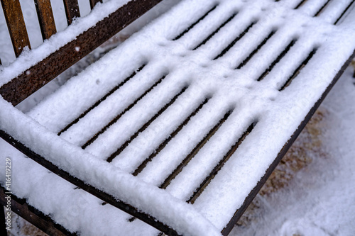 Wallpaper Mural snow on bench Torontodigital.ca