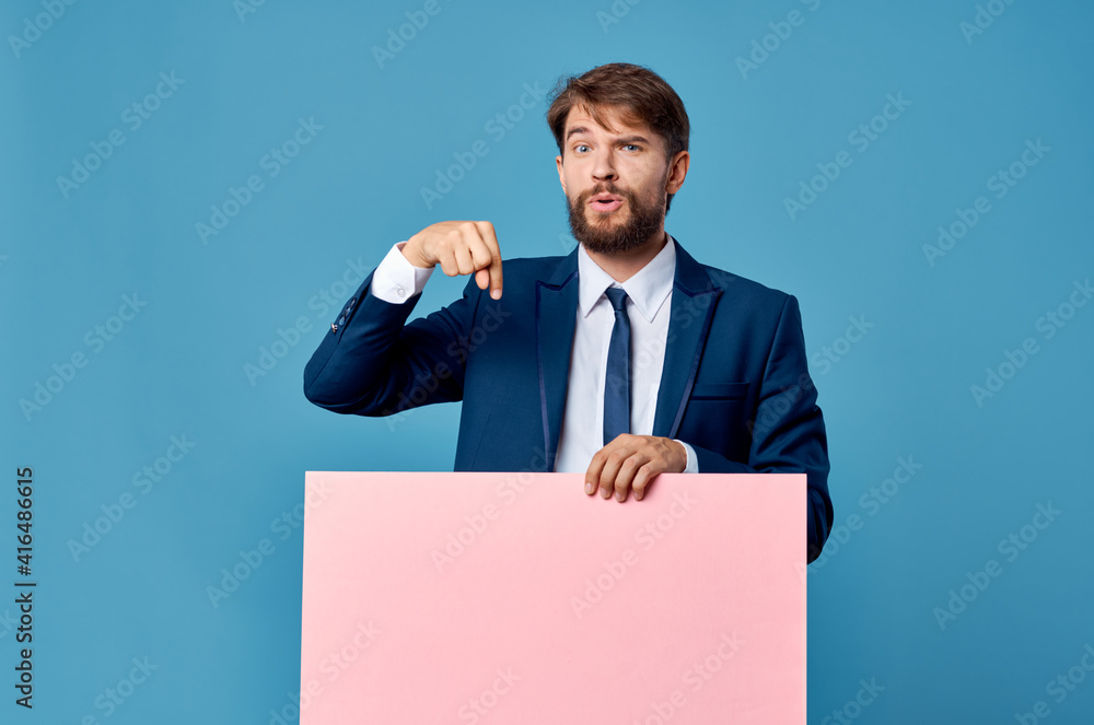 business man in suit pink blank mockup advertisement copy space blue background business man in suit pink blank mockup advertisement copy space blue background