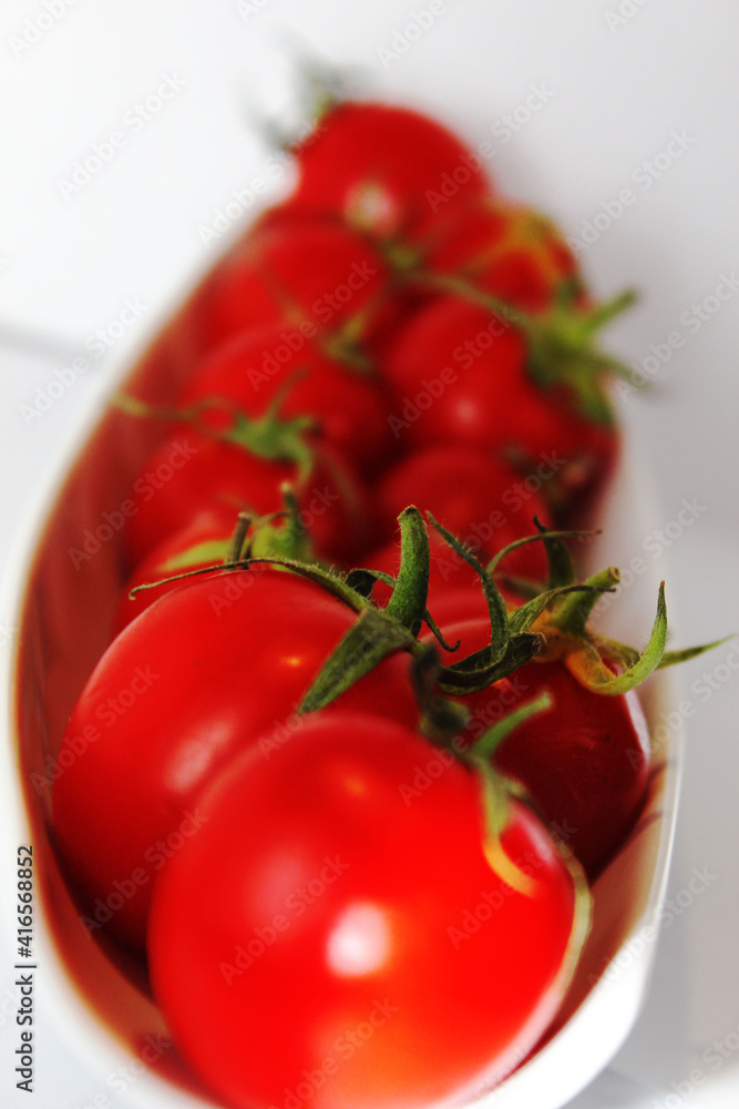 tomatoes in a bowl tomatoes in a bowl