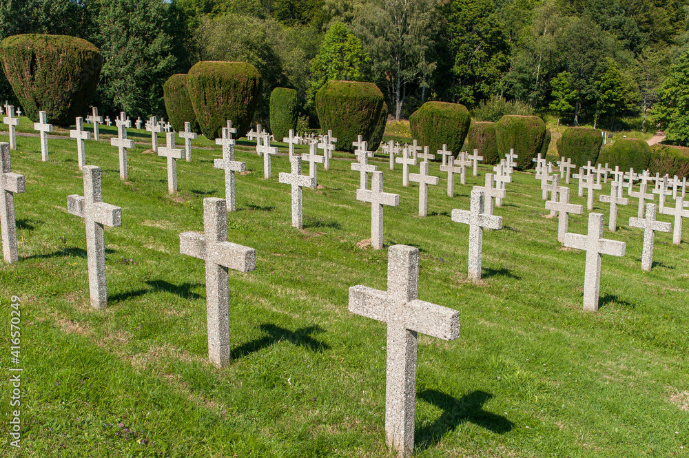Naklejka premium Soldatenfriedhof am Hartmannsweilerkopf
