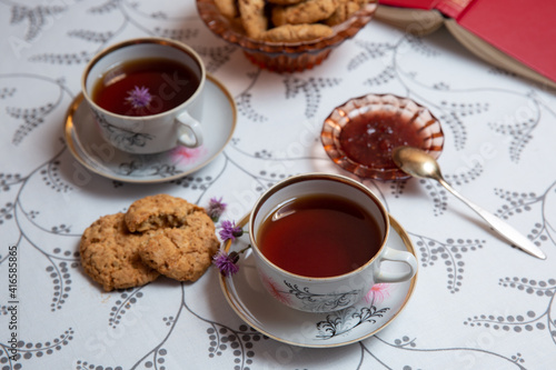 tea and cookies with jam