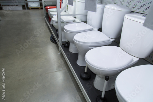 Sale of toilet bowls.A store that sells plumbing fixtures.