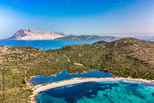La Spiaggia di Baia Salinedda in località Coda Cavallo, San Teodoro, Sardegna.