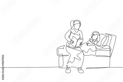 One continuous line drawing of young mom siting on bed room and reading story book to her daughter before sleeping. Happy family parenthood concept. Dynamic single line draw design vector illustration