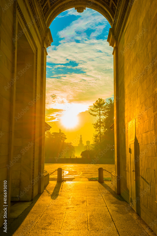 Obraz premium Castle Sforzesco and a Park in Sunrise in Milan, Itraly.