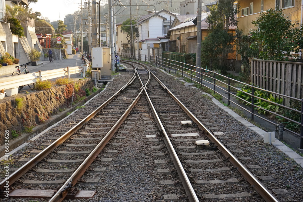 Enoden Railway line merging into single line in Enoshima, Kanagawa prefecture, Japan - 江ノ電 複線から単線へ 日本
