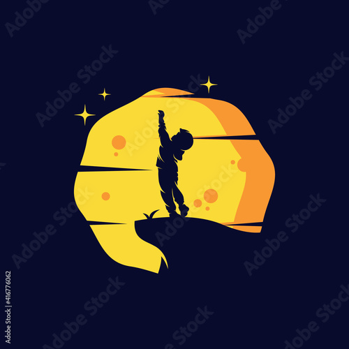 Reach Dreams logo with Moon symbol, Reaching Star logo