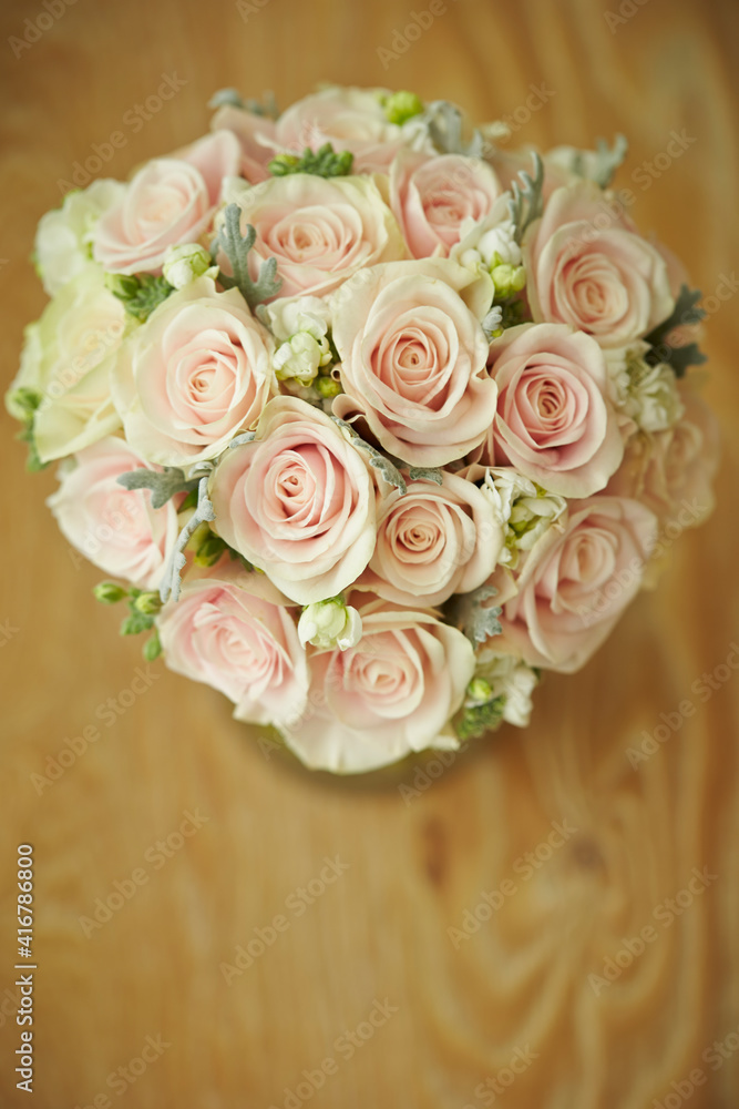 wedding bouquet of roses