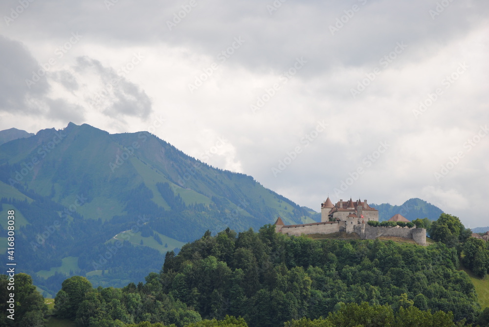 Château de Gruyère dans le canton de Fribourg en Suisse, au pied des Alpes