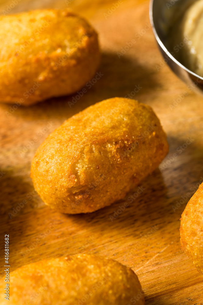 Naklejka premium Homemade Mini Fried Corn Dogs