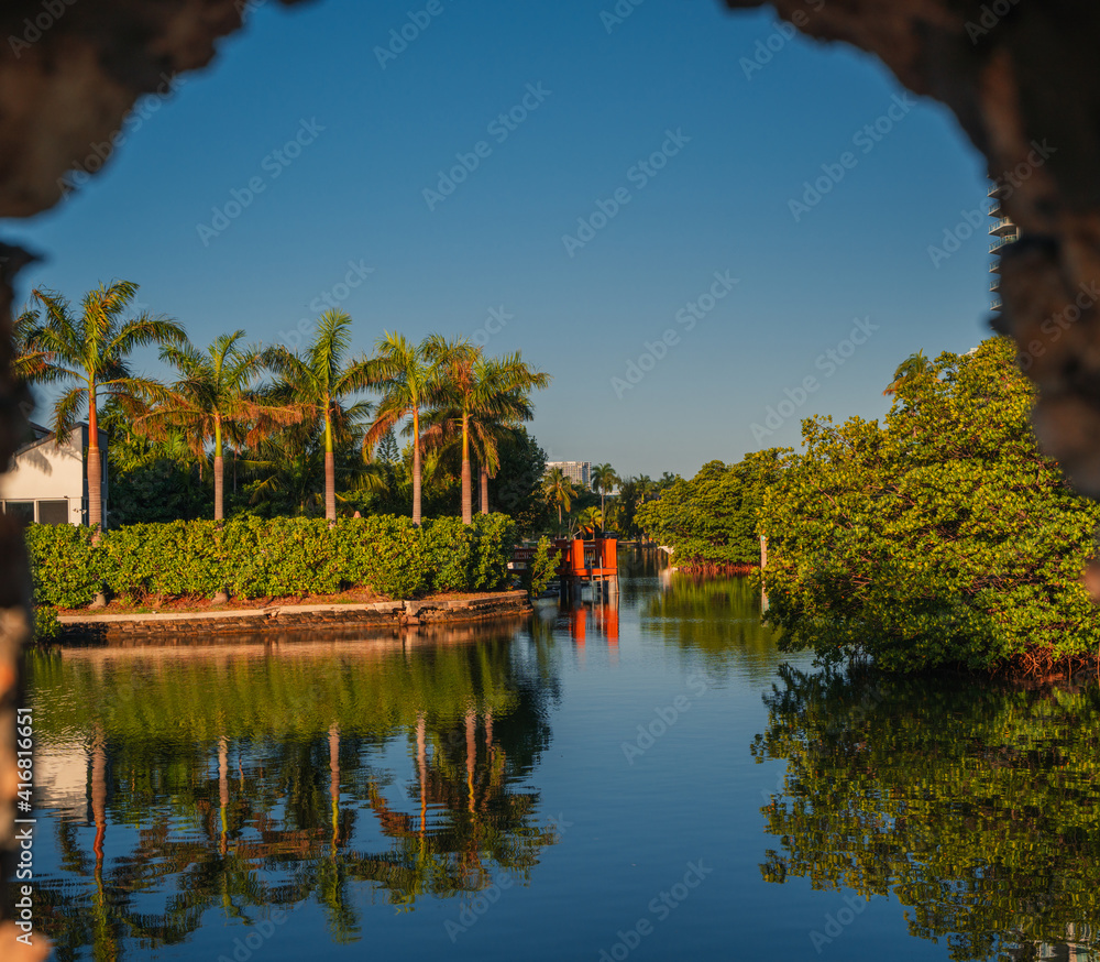 window river water reflections palms trees blue sky horizon beautiful florida lake nature 