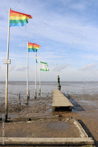 Dangast, Varel, Steg, Bootssteg, Skulptur, grün, nackt