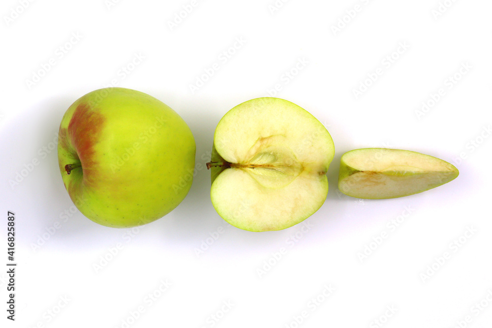 Green apple isolate. Apples on white background. Whole, half, slice green apple set with clipping path. Green apple isolate. Apples on white background. Whole, half, slice green apple set with clipping path.