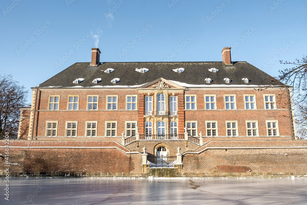 Barockschloss Ahaus im Winter, Gartenfront