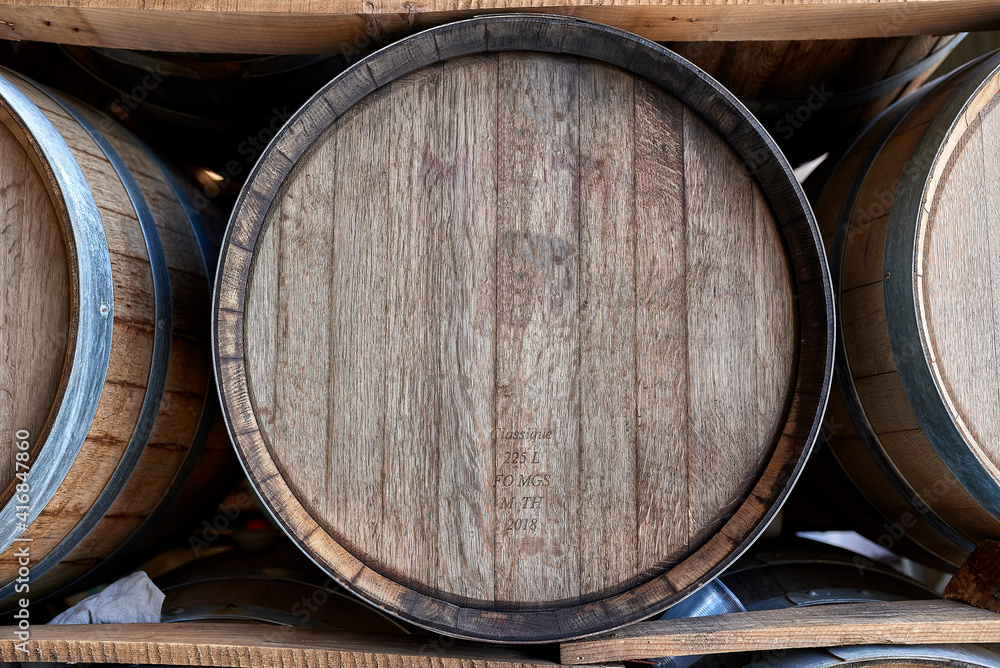 barrica de vino, wine barrel
