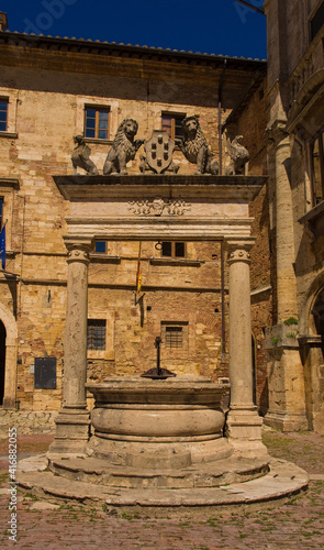 The Well of the Griffins and Lions, Il Pozzo dei Grifi e dei Leoni, outside Palazzo Nobili-Tarugi in Piazza Grande in Montepulciano, Siena Province, Tuscany, Italy. photo