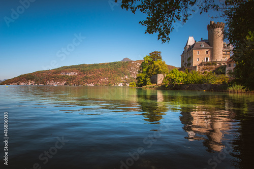 Lac d'Annecy, le château de Duingt