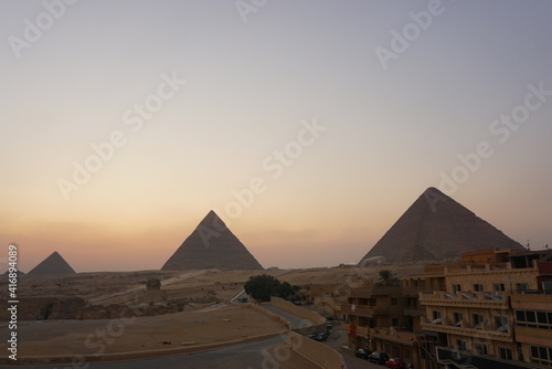 エジプトのピラミッド 